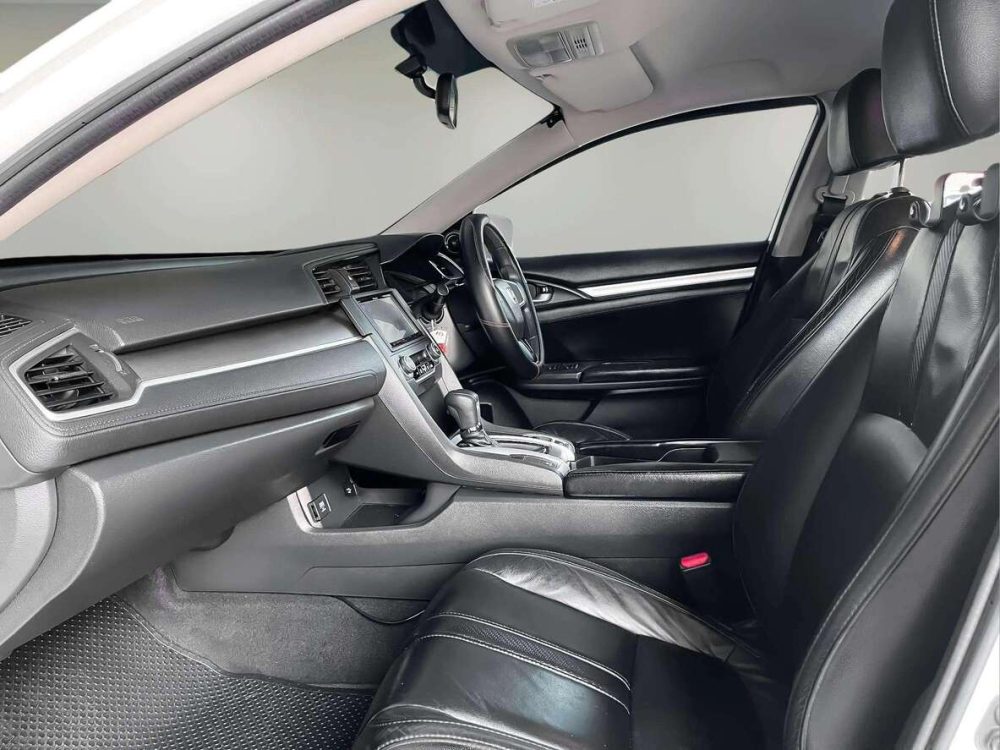 2017 HONDA CIVIC 1.8 E [1S1223V]