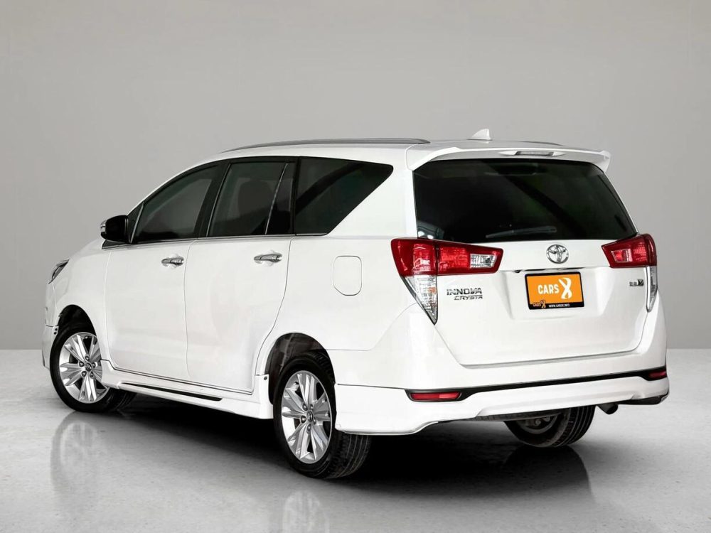 2017 TOYOTA INNOVA 2.8 CRYSTA V [1C0009]