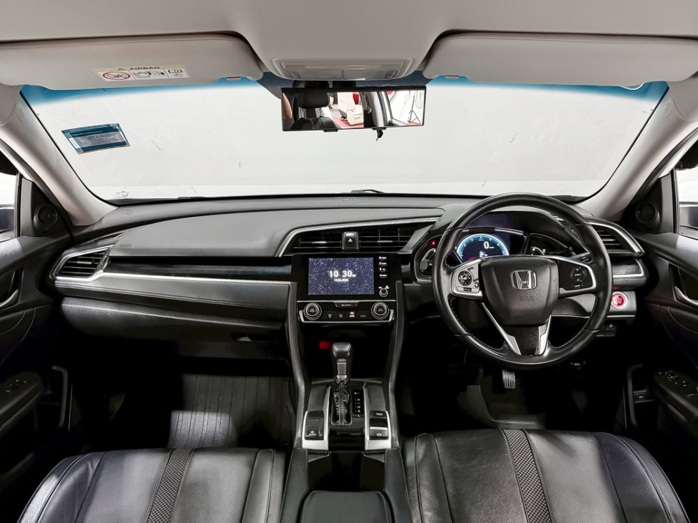 2020 HONDA CIVIC 1.8 EL [1D0002V]