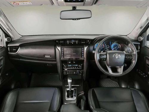 2021 TOYOTA FORTUNER 2.4 V 4WD [1P2433]