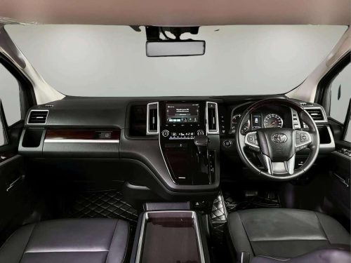 2025 MAJESTY 2.8 PREMIUM [1P2448]