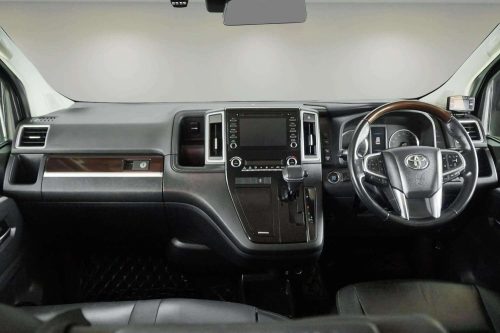2020 TOYOTA MAJESTY 2.8 GRANDE [1P2456V]