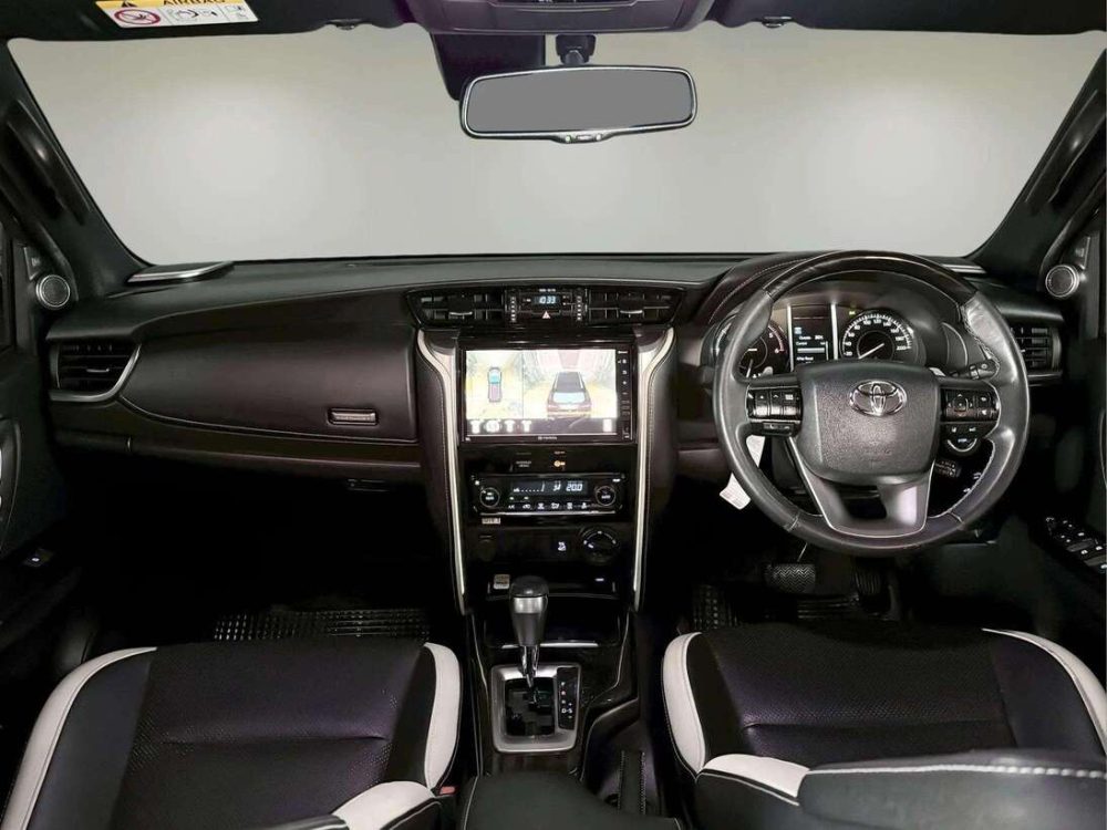 2020 TOYOTA FORTUNER 2.8 LEGENDER 4WD [1P2465]