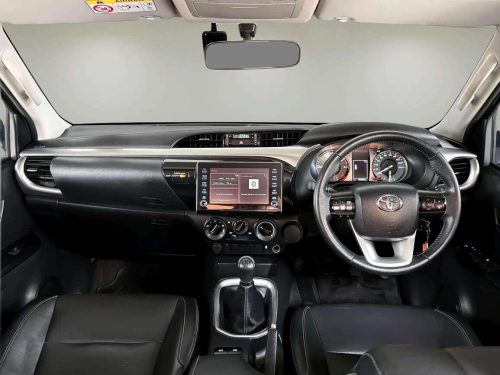 2023 TOYOTA HILUX REVO 2.4 MID PRERUNNER [1C0007]