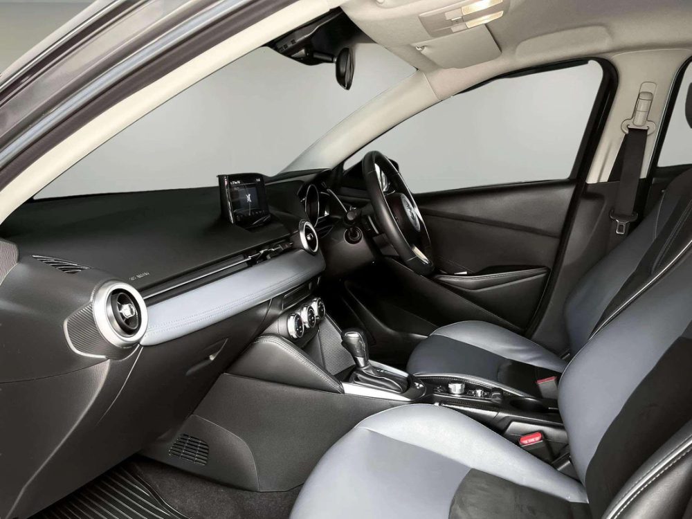 2021 MAZDA2  1.3 SP  SPORT [1P2428V]