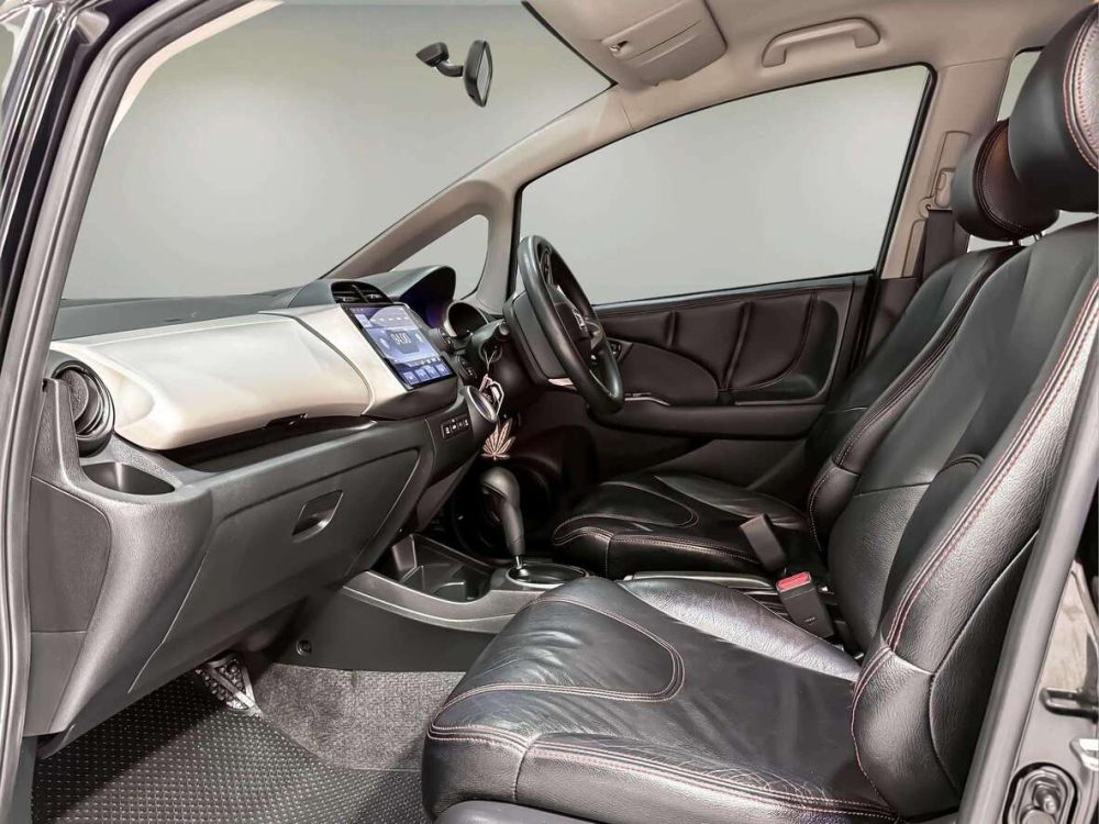 2014 HONDA JAZZ 1.3 HYBRID[9P0917V]