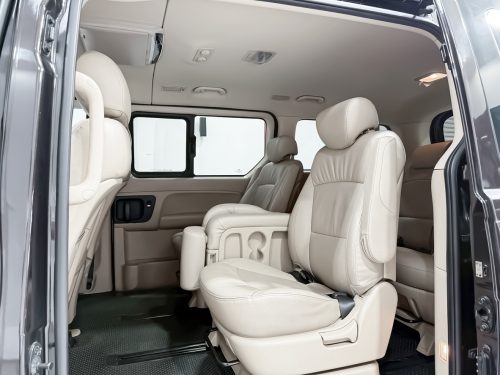 2018 HYUNDAI H-1 2.5 ELITE [1P2488V]