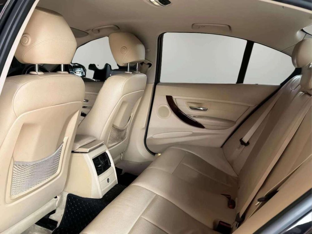 2013 BMW 320D 2.0 LUXURY [1P2463]