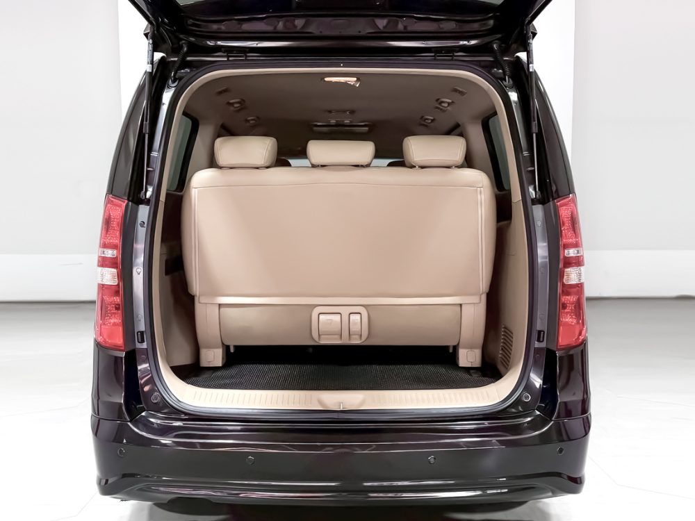 2018 HYUNDAI H-1 2.5 ELITE [1P2488V]