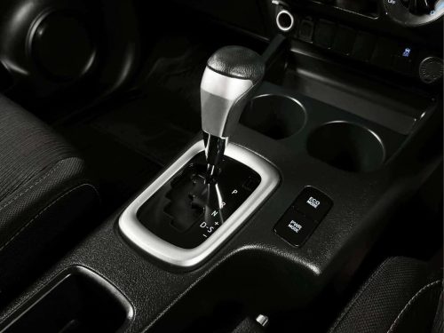 2020 TOYOTA HILUX REVO 2.4 MID PRERUNNER [1P2470V]