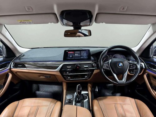 2018 BMW 520D 2.0 LUXURY [1N0043V]