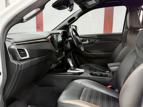 2023 ISUZU D-MAX 3.0 M VCROSS 4WD [1C0027]