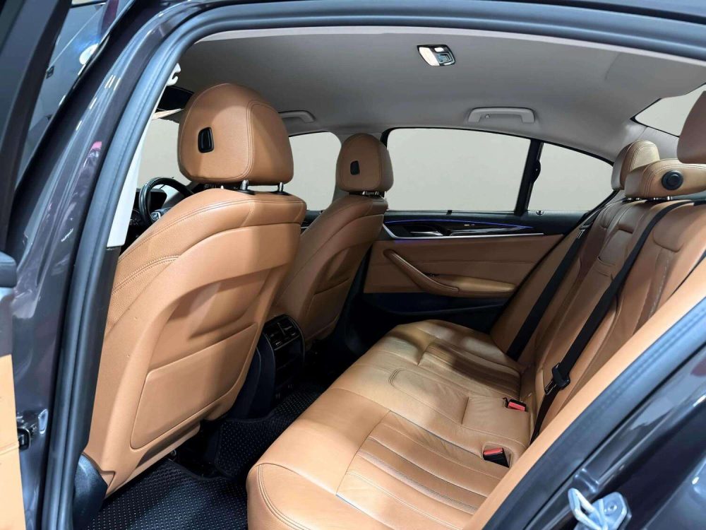 2018 BMW 520D 2.0 LUXURY [1N0043V]